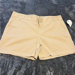 Nordstrom Caslon Shorts NWT  Size 14